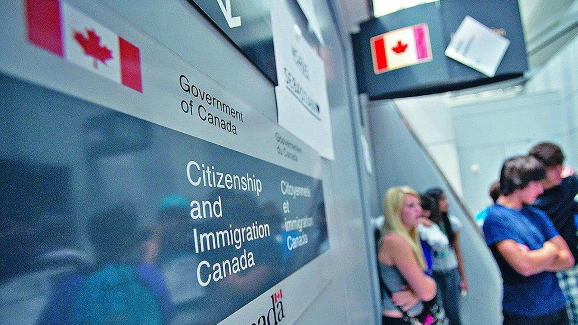 Khu vực nào ở Canada sẽ bị ảnh hưởng bởi lệnh hạn chế visa lao động tạm thời?