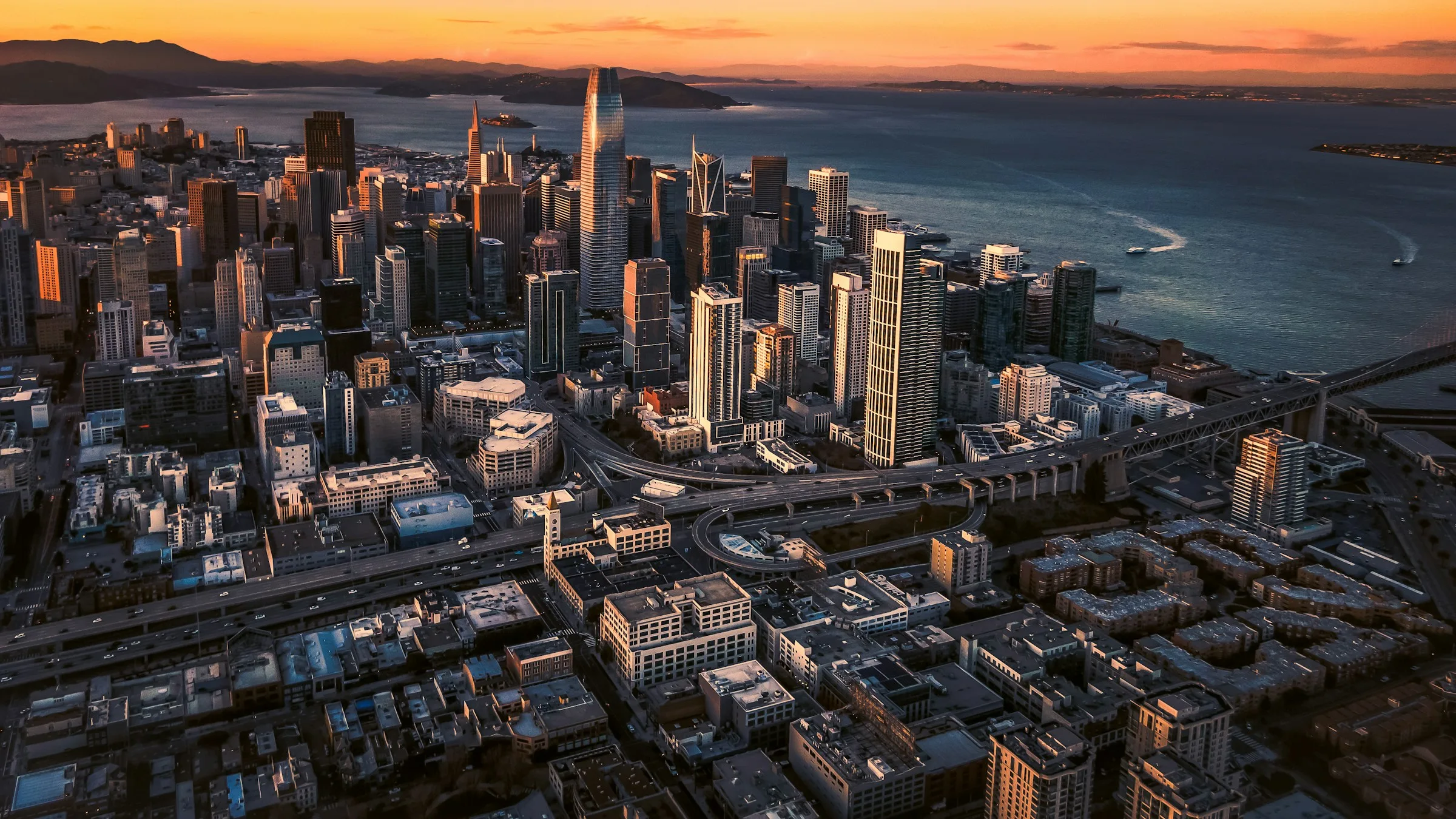 kellen-riggin-105M1xsnV4o-unsplash